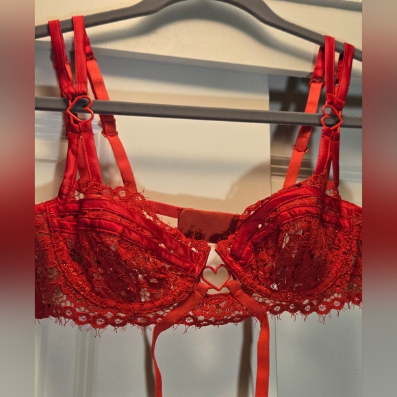 NWT For Love & Lemons Heart Lace Bra Size XS - Picture 9 of 15